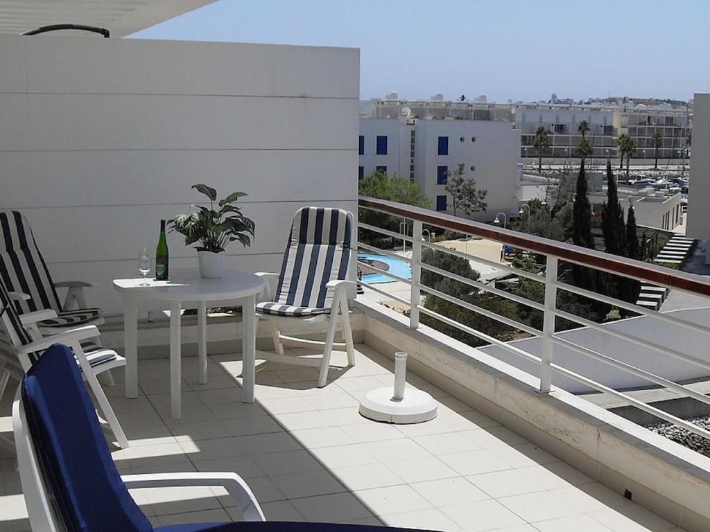 Hotel en barco With 1 Bedroom